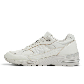 991 V1 Trainers
