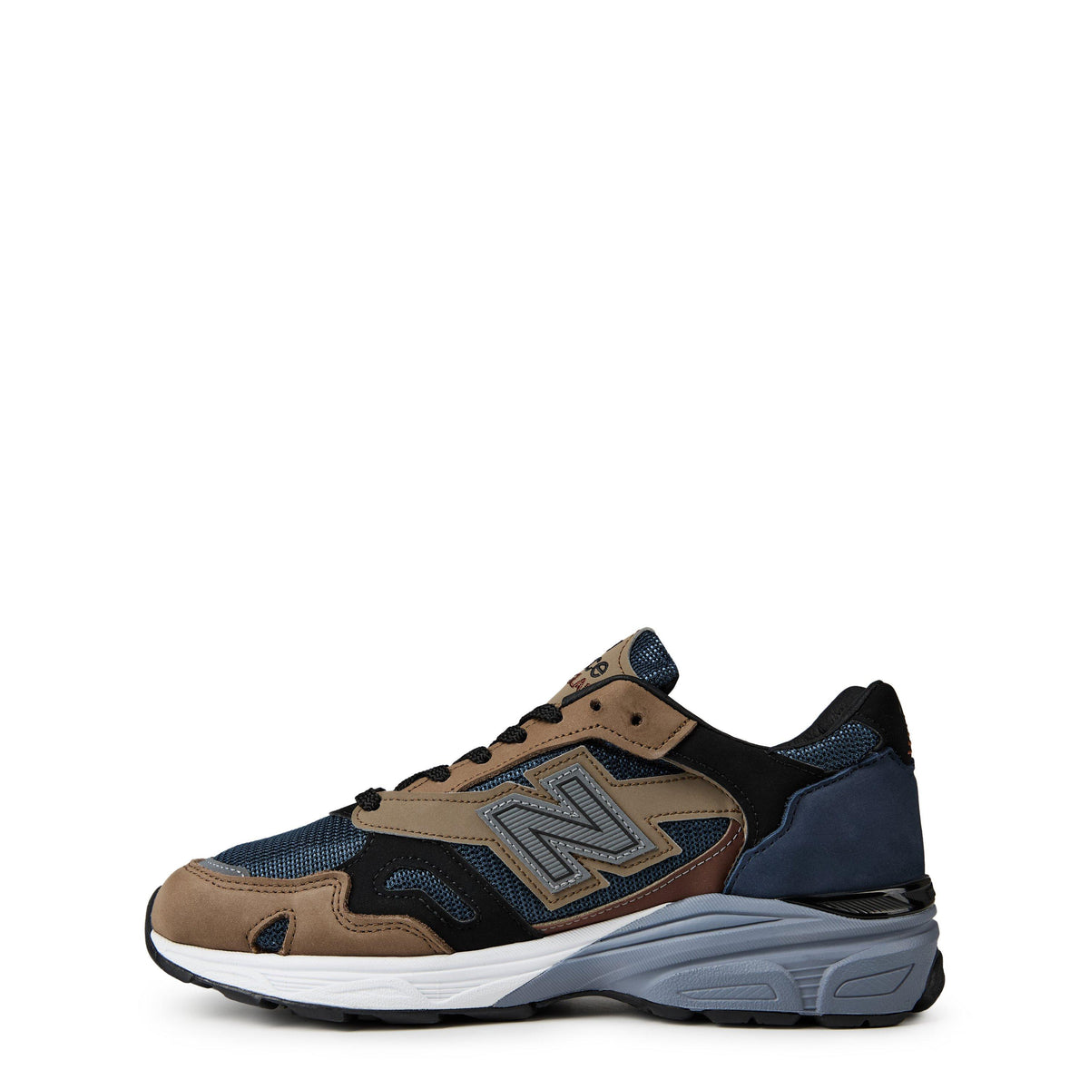 920 Trainers
