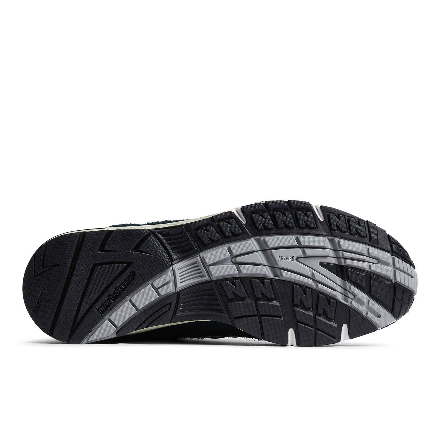 991v2 Trainers