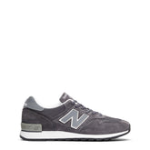 S122 M670 Trainers