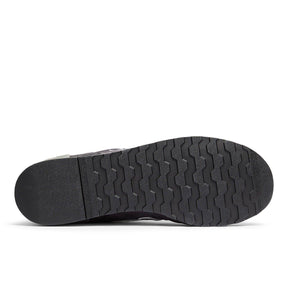 S122 M670 Trainers