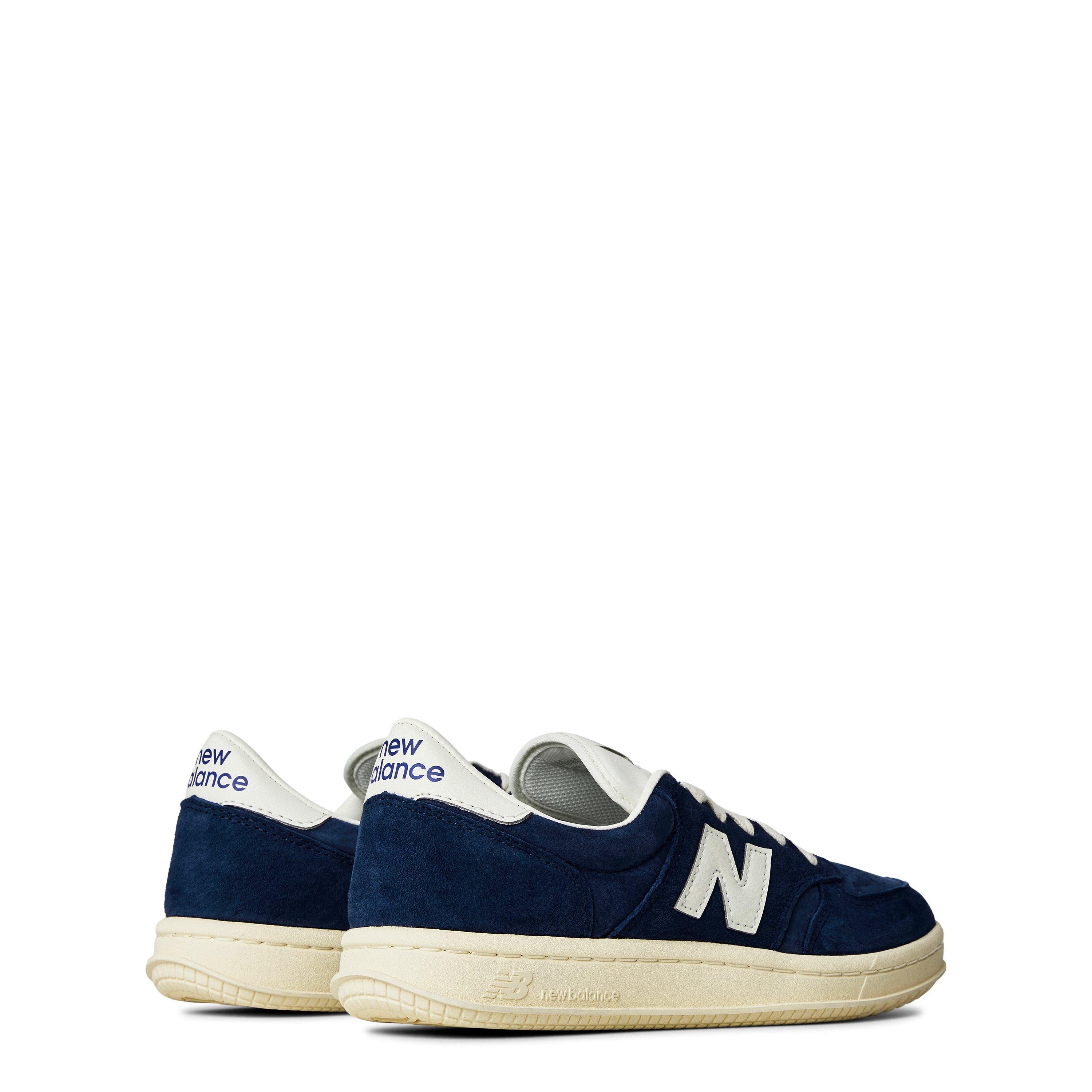 New Balance T500 Trainers