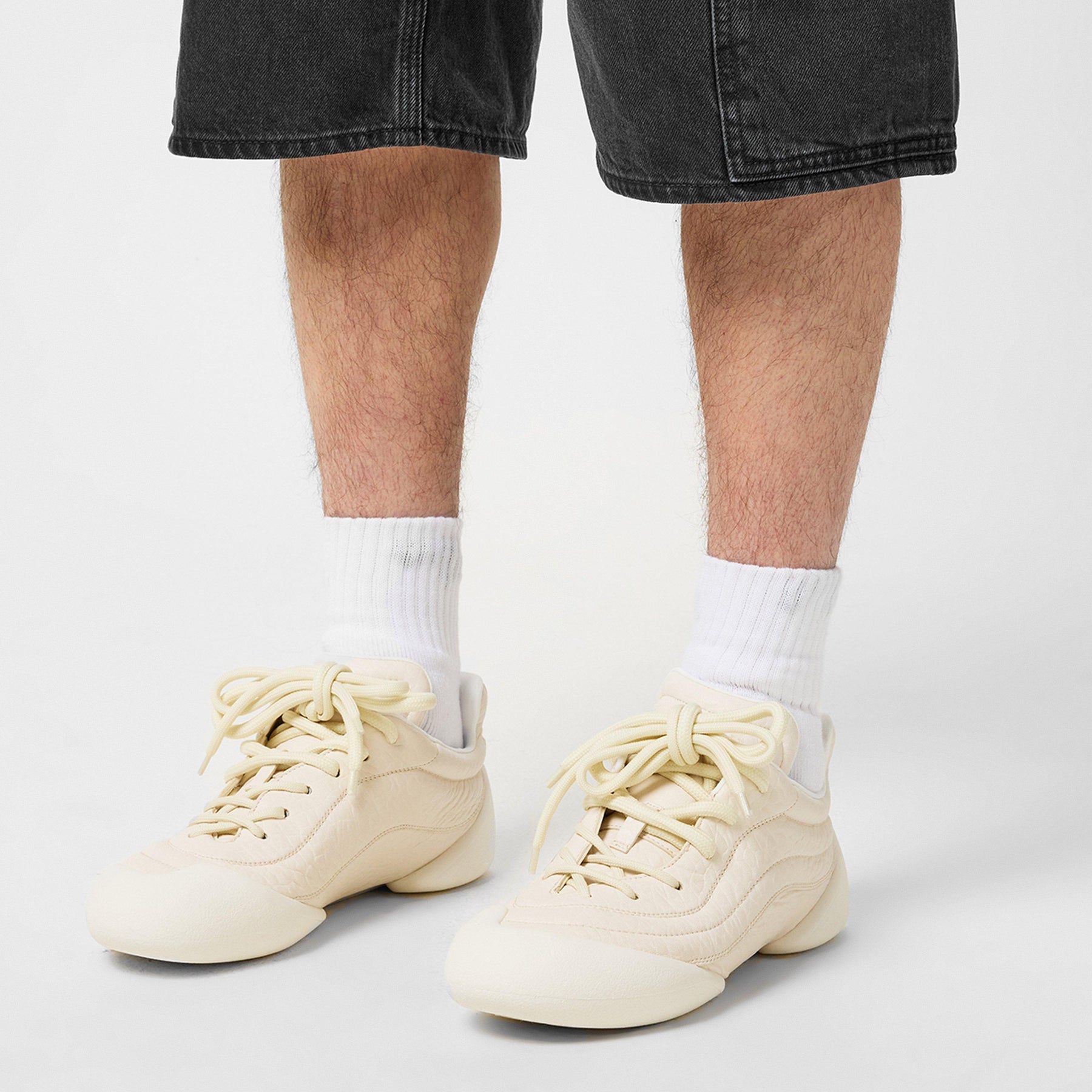 Flexion Sneakers
