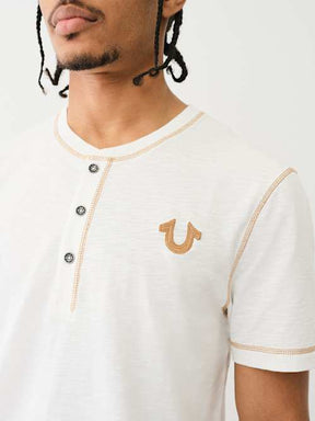 CONTRAST STITCH SLUB HENLEY TEE
