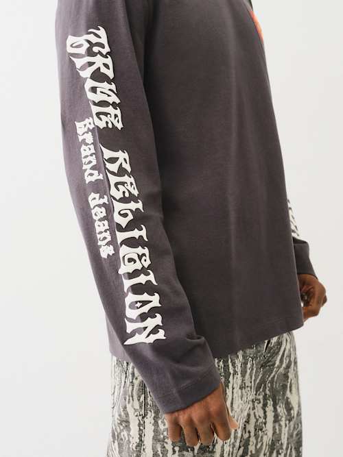 BLAZING HORSESHOE LONG SLEEVE TEE