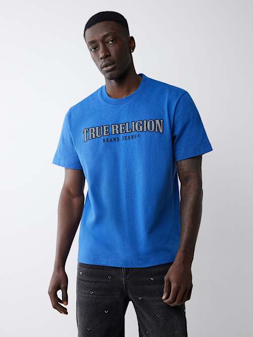 EMBROIDERED REFLECTIVE ARCH LOGO TEE