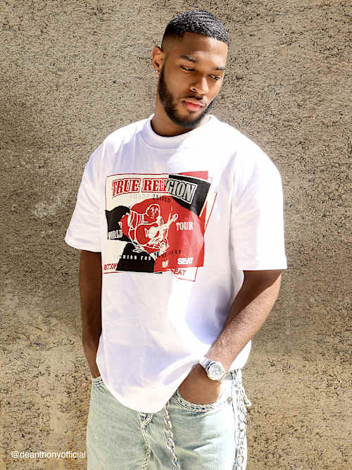 HEAVYWEIGHT TORN LOGO TEE