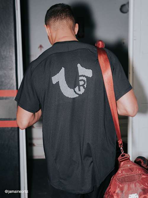 TRUE SPORT RAGLAN TEE