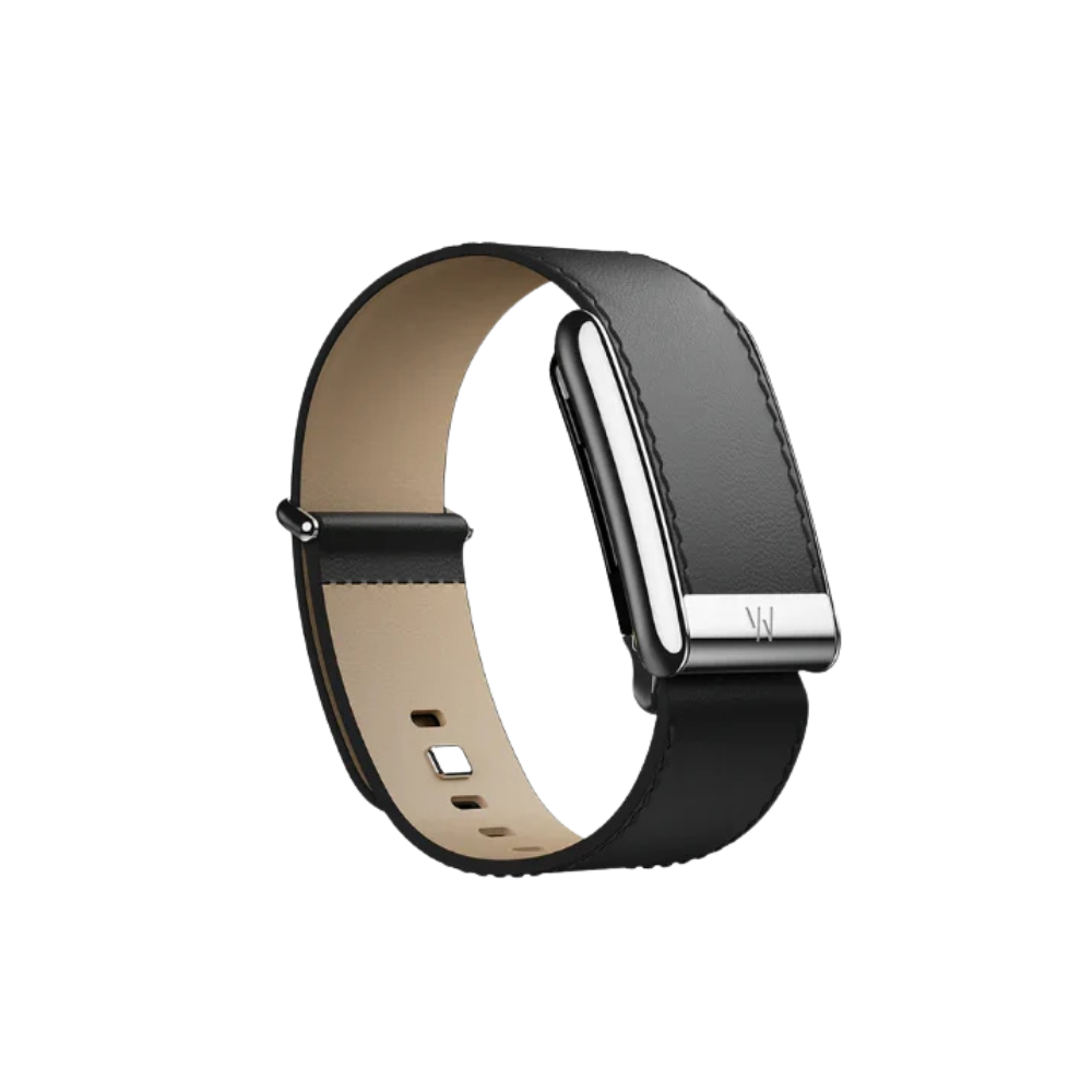 Whoop 5.0 Leatherluxe Straight Black/Cream with Titanium Band (12 Month Peak Subscription Included)