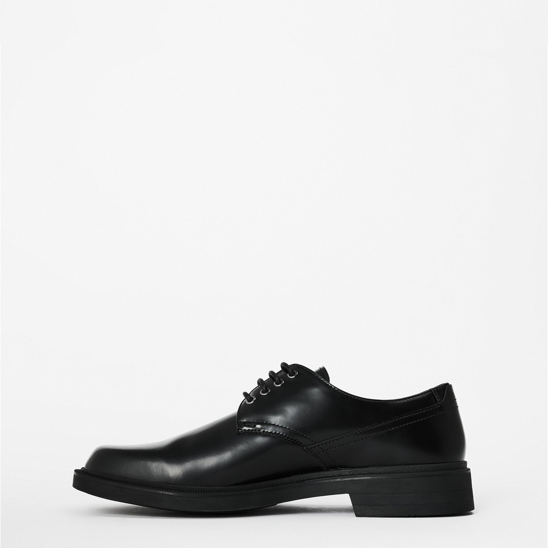 Ronnin Derby Shoes