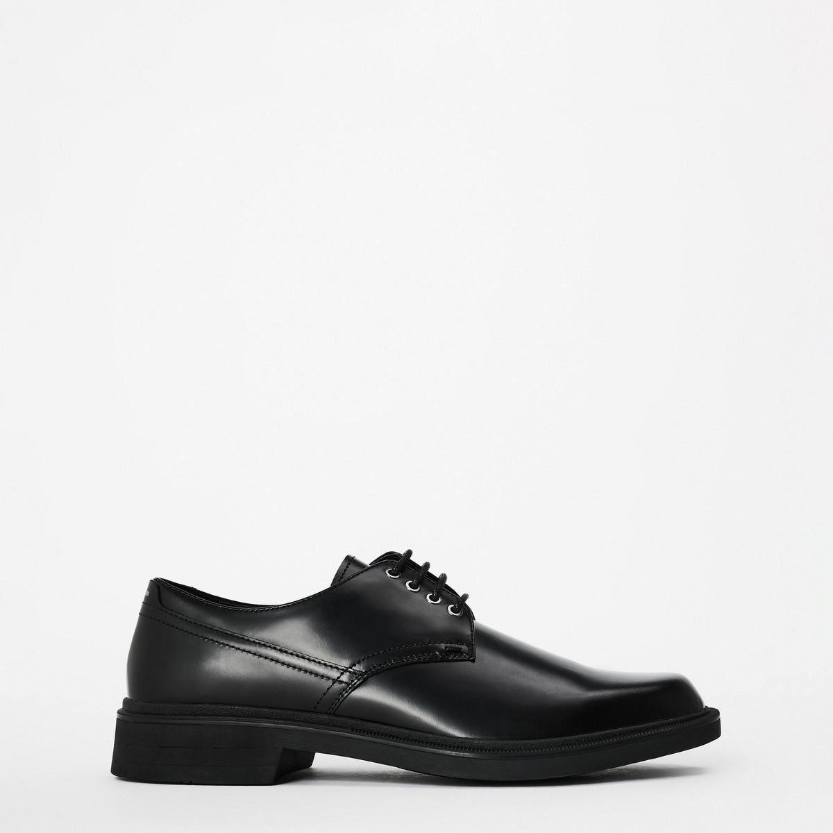 Ronnin Derby Shoes