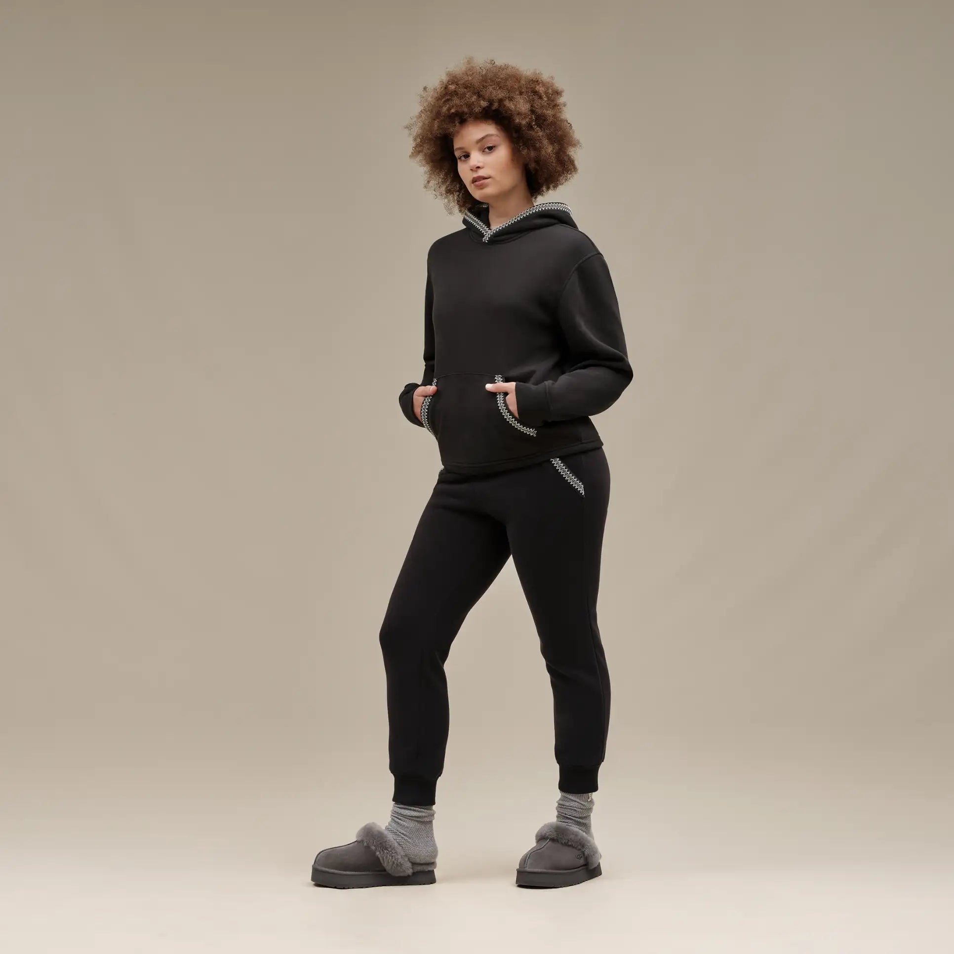 UGG® Disquette Platform Slipper – Sheepskin Comfort with Retro Style