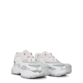 M_Vs_04 Trainers