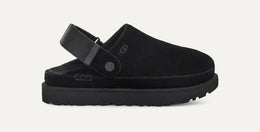Goldenstar Clog – Classic Suede Comfort, Modern Versatility