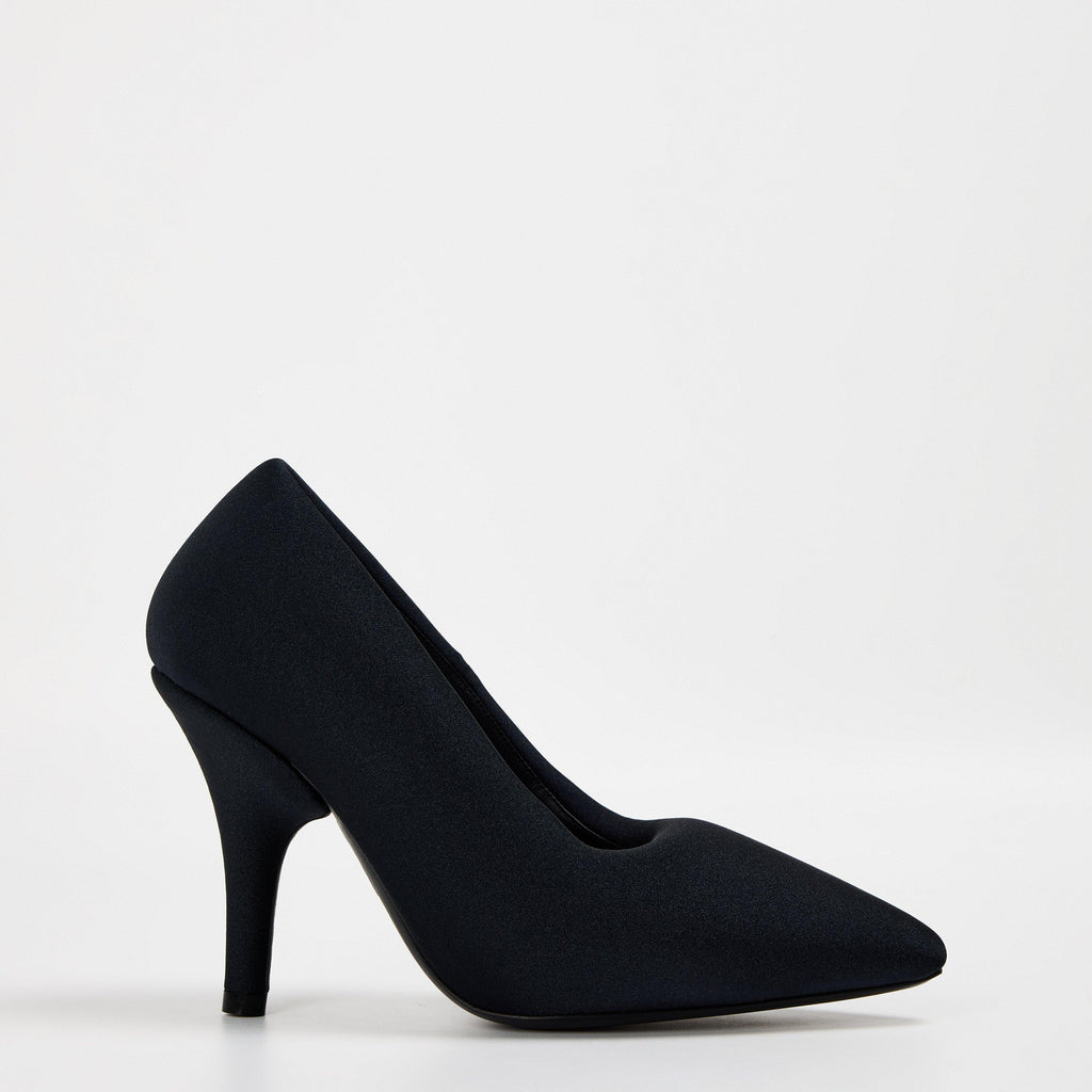 Xl Heeled Pumps