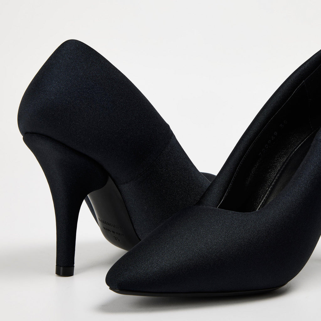 Xl Heeled Pumps