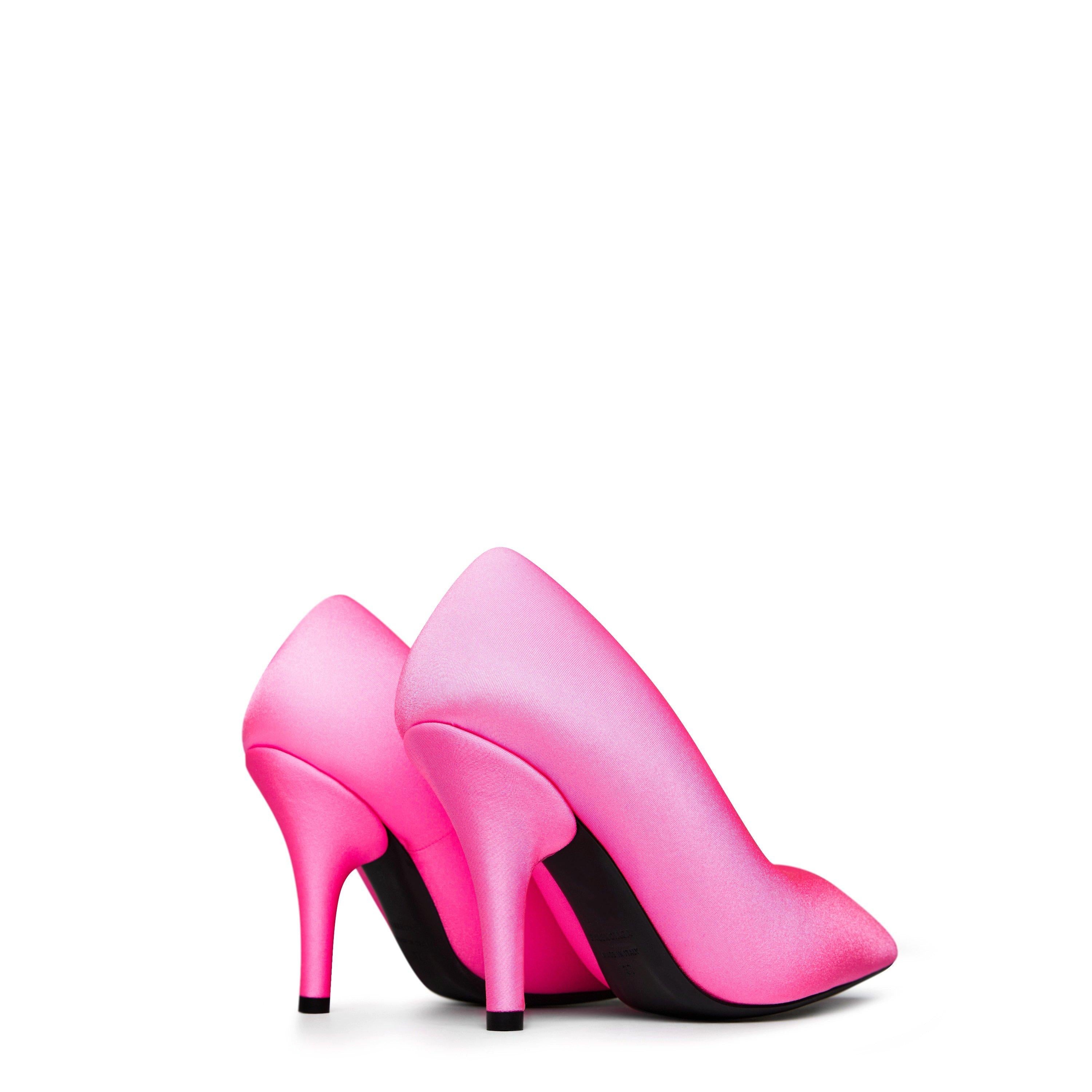Xl Heeled Pumps