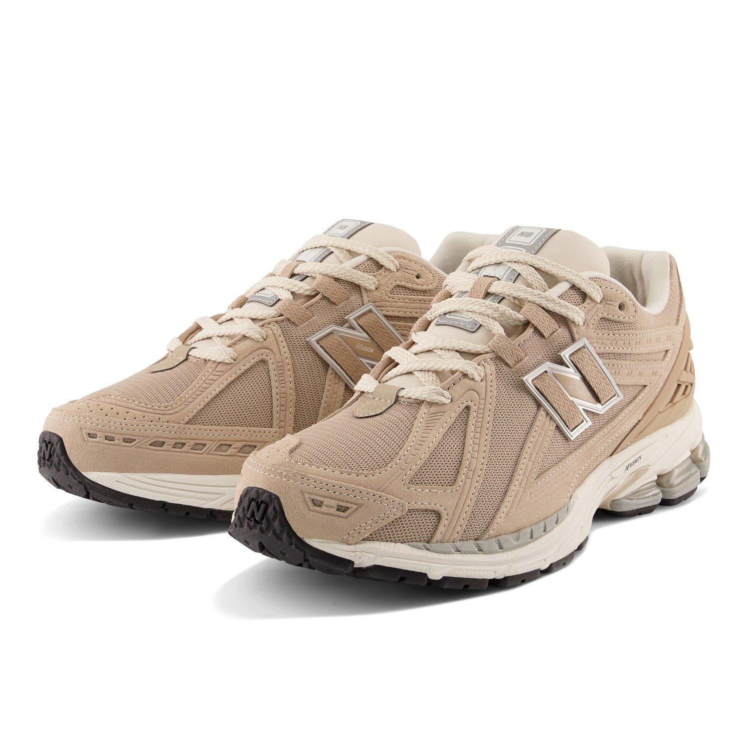 1906r Trainers