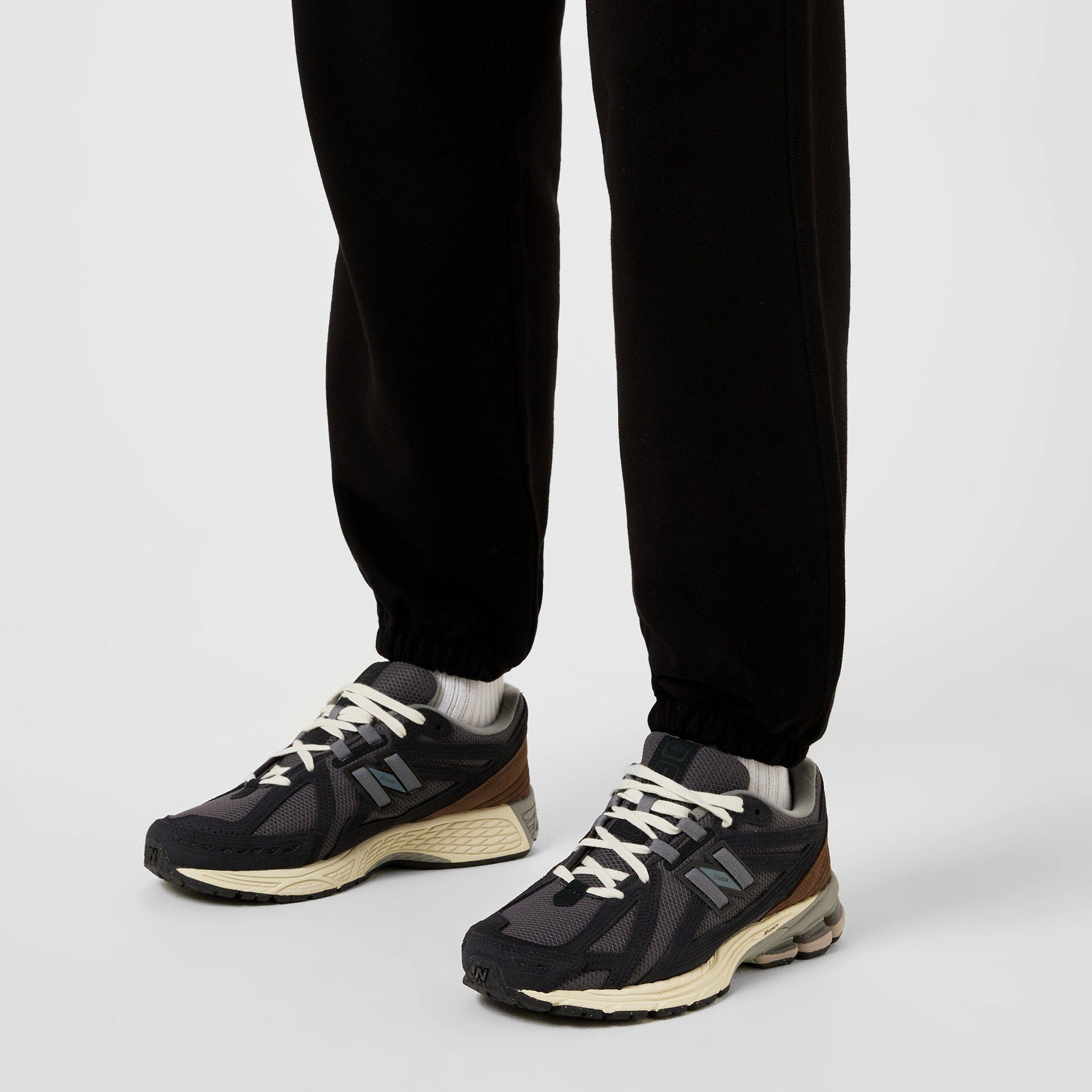 1906r Trainers