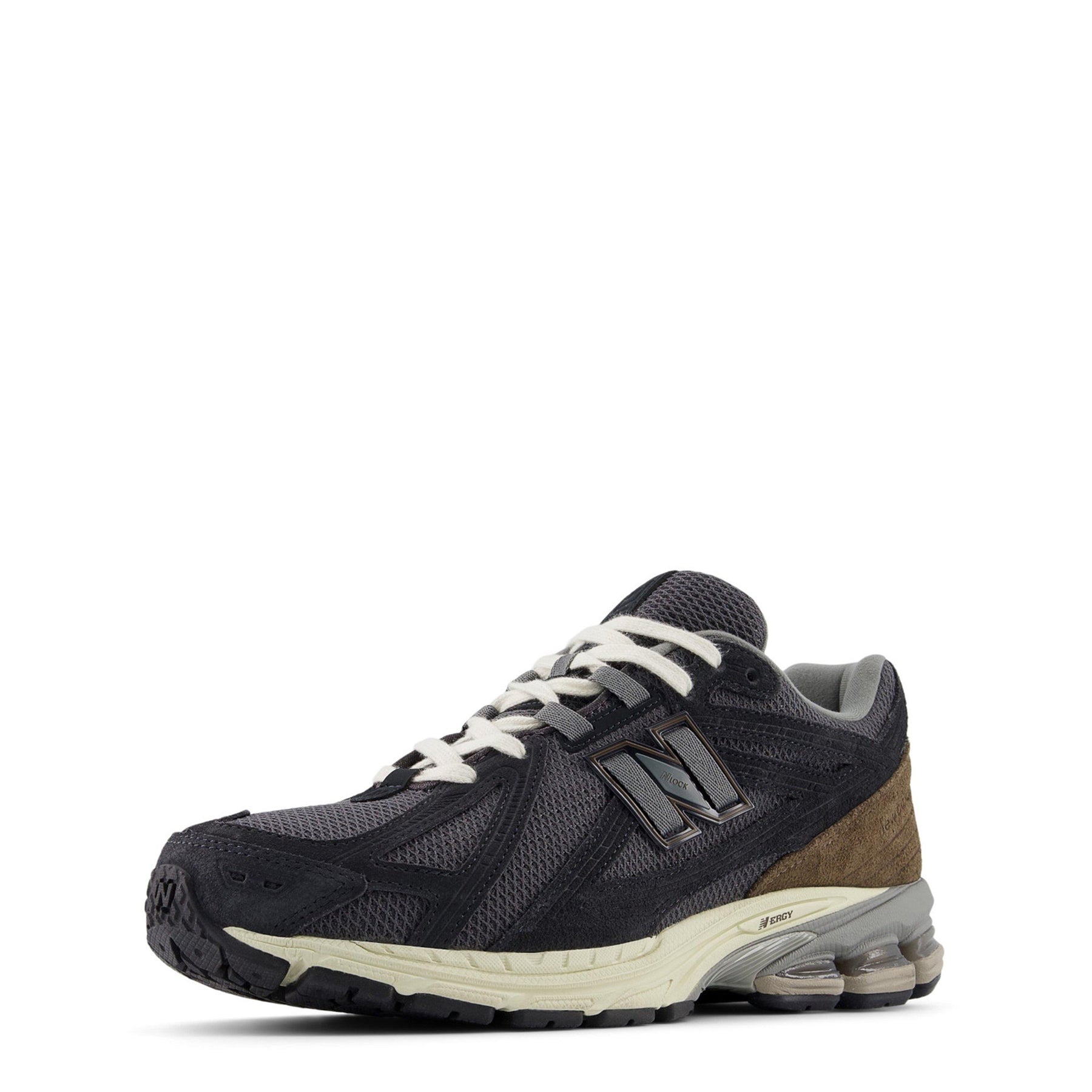 1906r Trainers