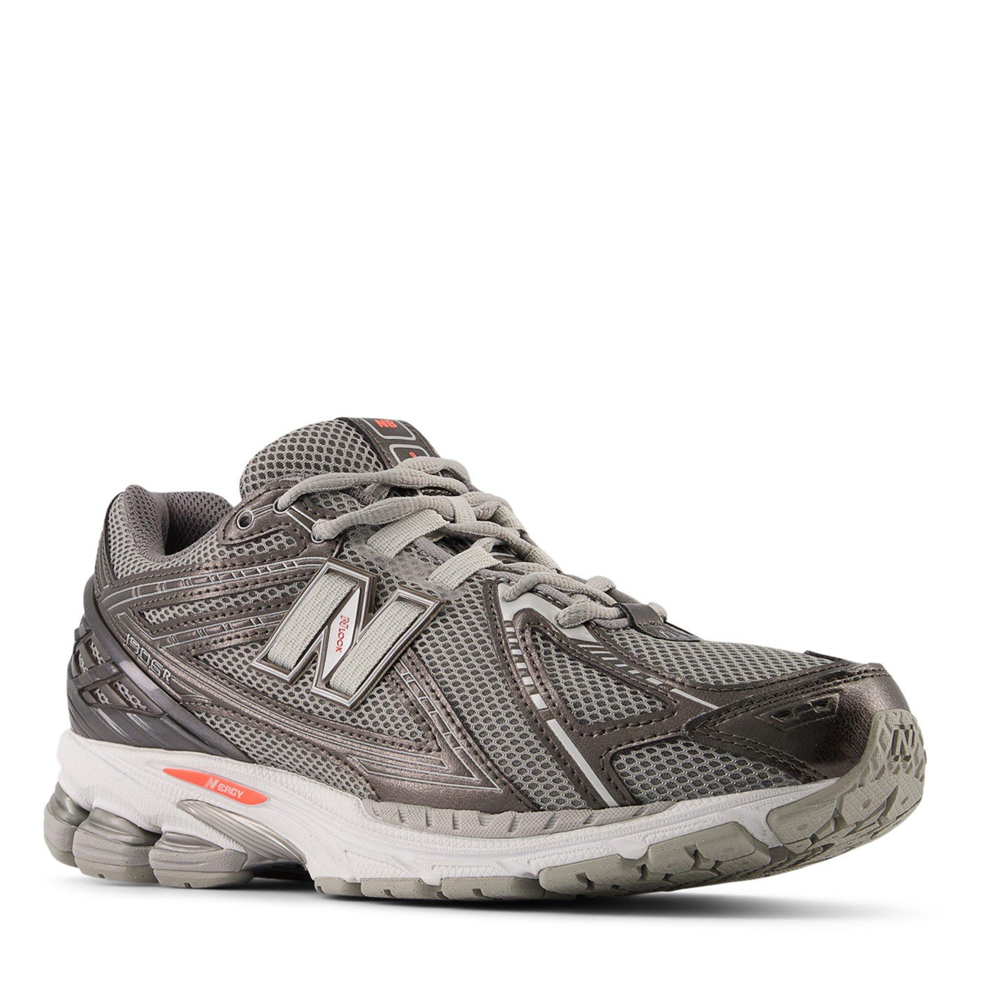1906r Trainers