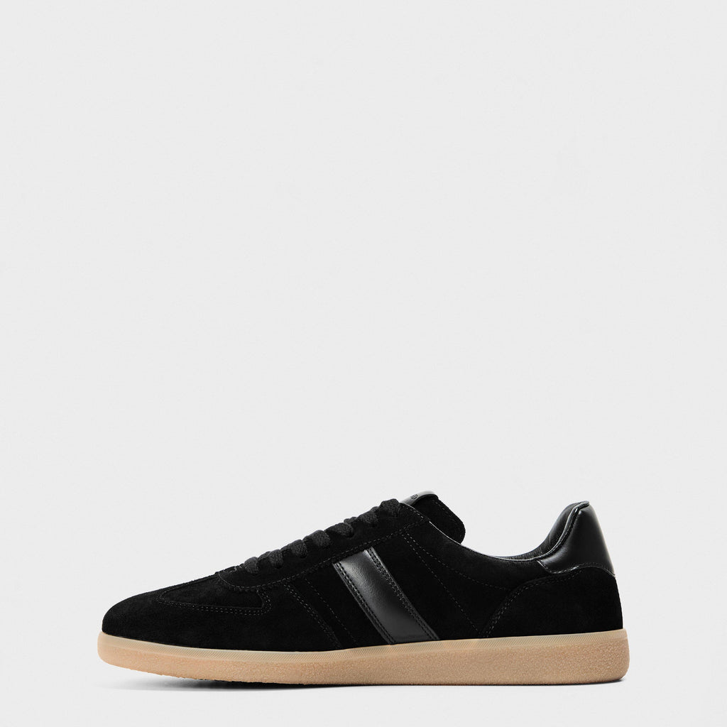 Men's Low-Top Trainers