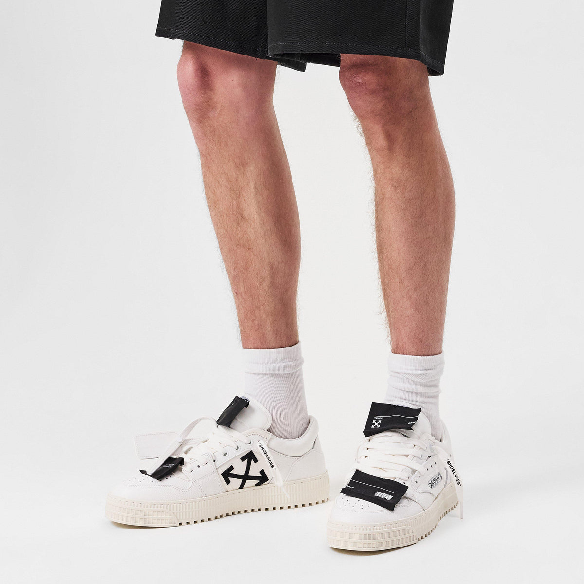 3.0 Court Low Eye-catching Silhouette Trainers