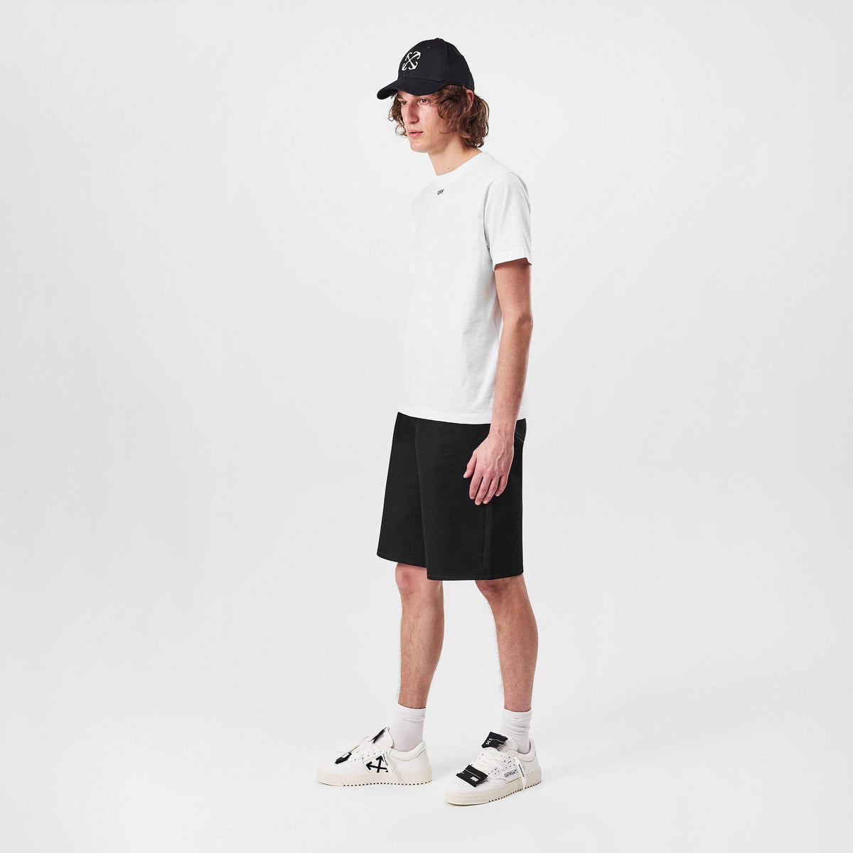 3.0 Court Low Eye-catching Silhouette Trainers