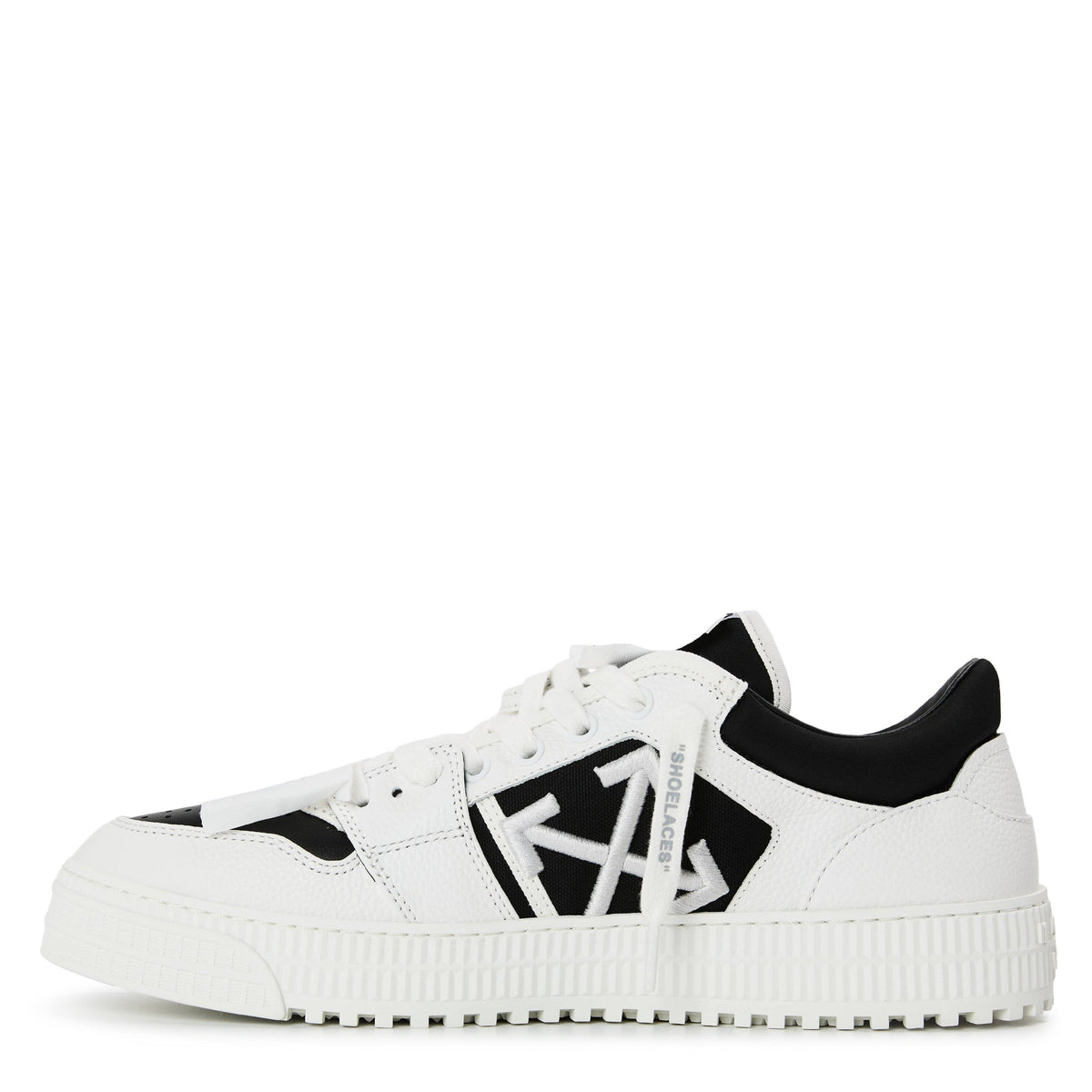 3.0 Court Low Eye-catching Silhouette Trainers
