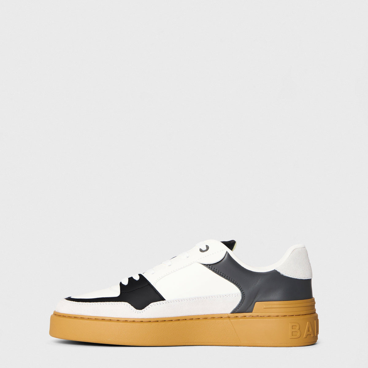 B Court Flip Low-Top Trainers