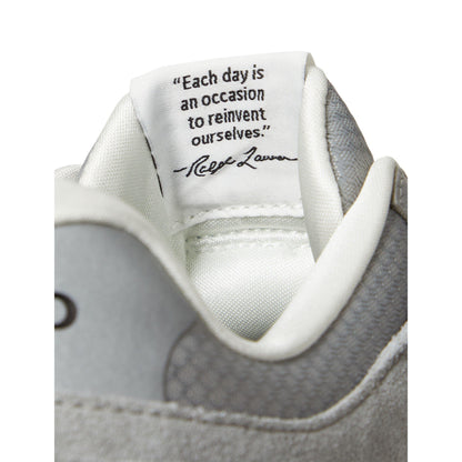 Train 89 Low-Top Trainers