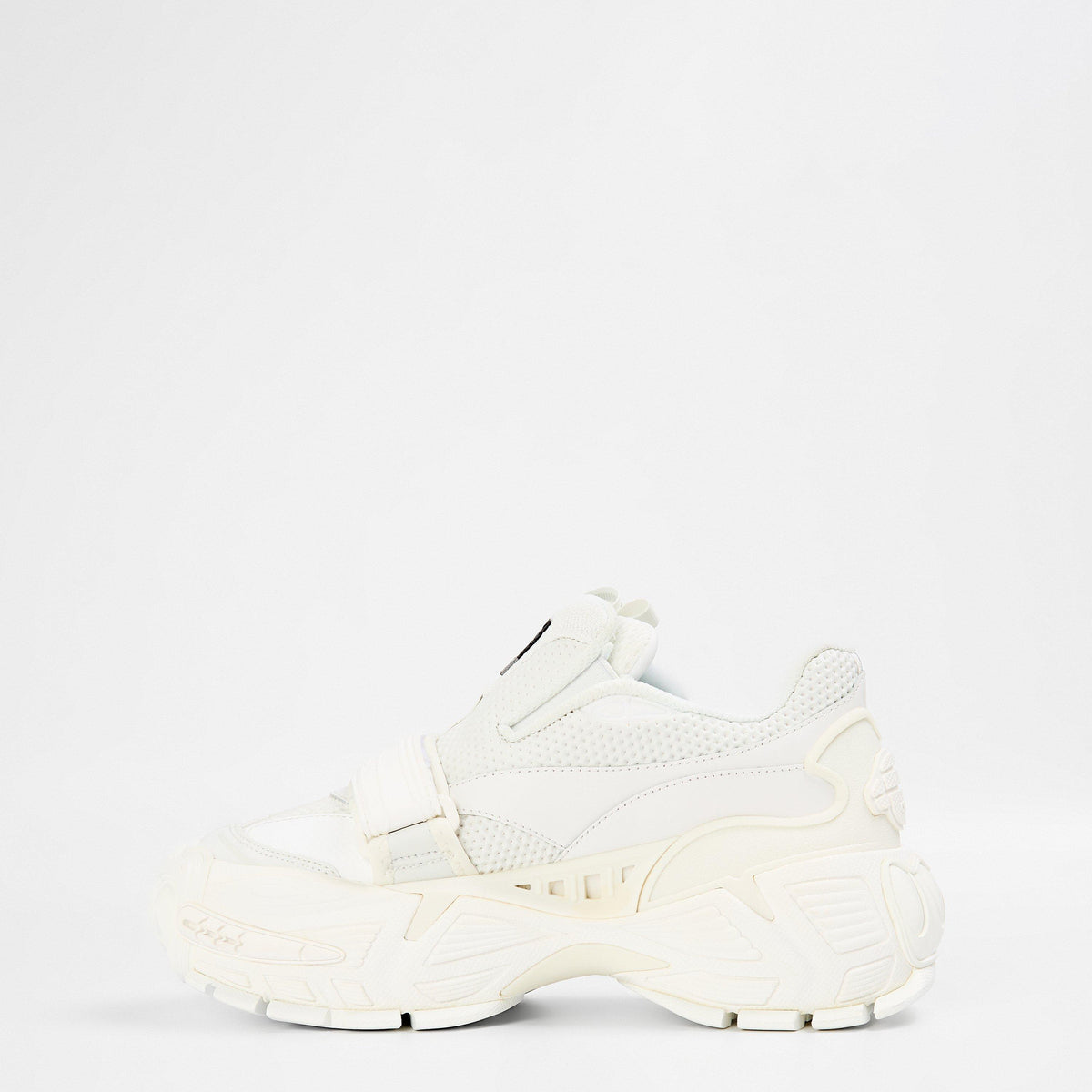 Glove Breathable Mesh Slip On Low-Top Trainers