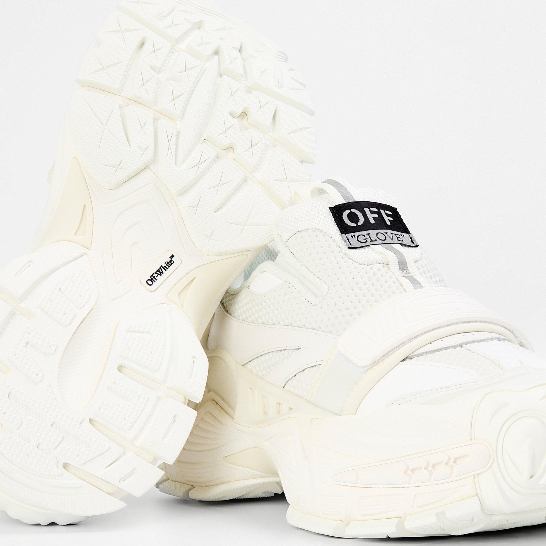 Men's Glove Slip On Sneakers, Recognizable Silhouette