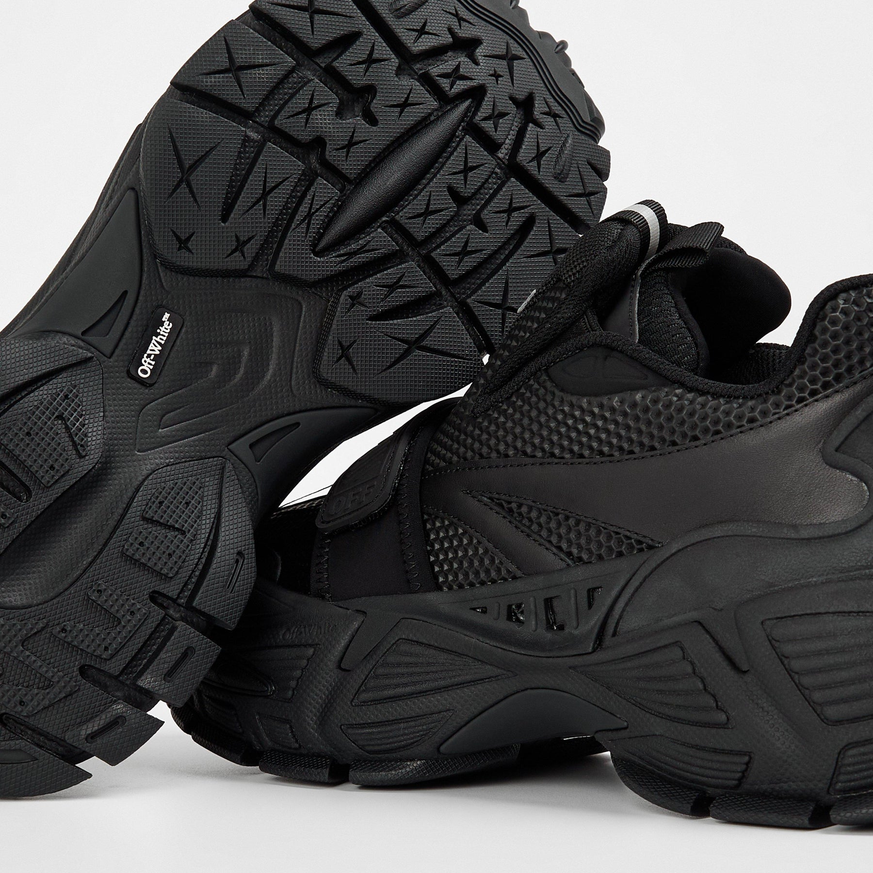 Men's Glove Slip On Sneakers, Recognizable Silhouette