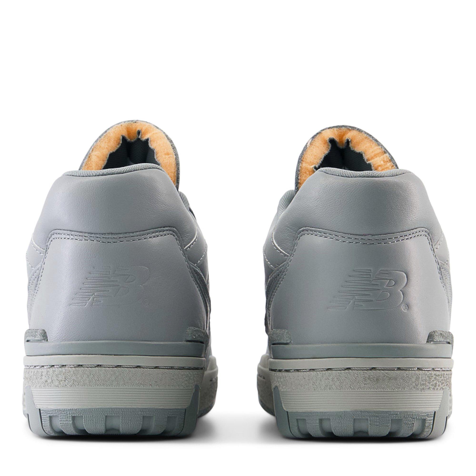 Nb 550 Monochrome Sneakers Mens