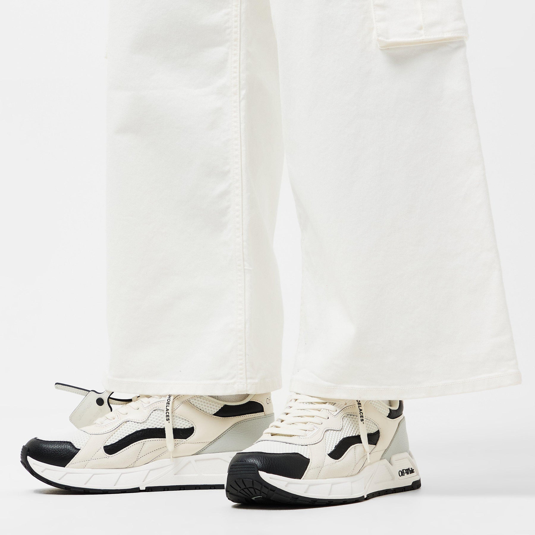 Men's Kick-Off Panelled Chunky Low Silhouette Sneakers