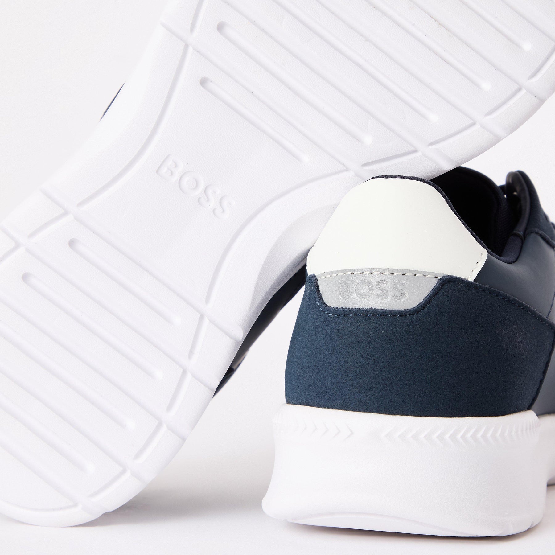 Extreme Run Trainers, Comfort and Durability