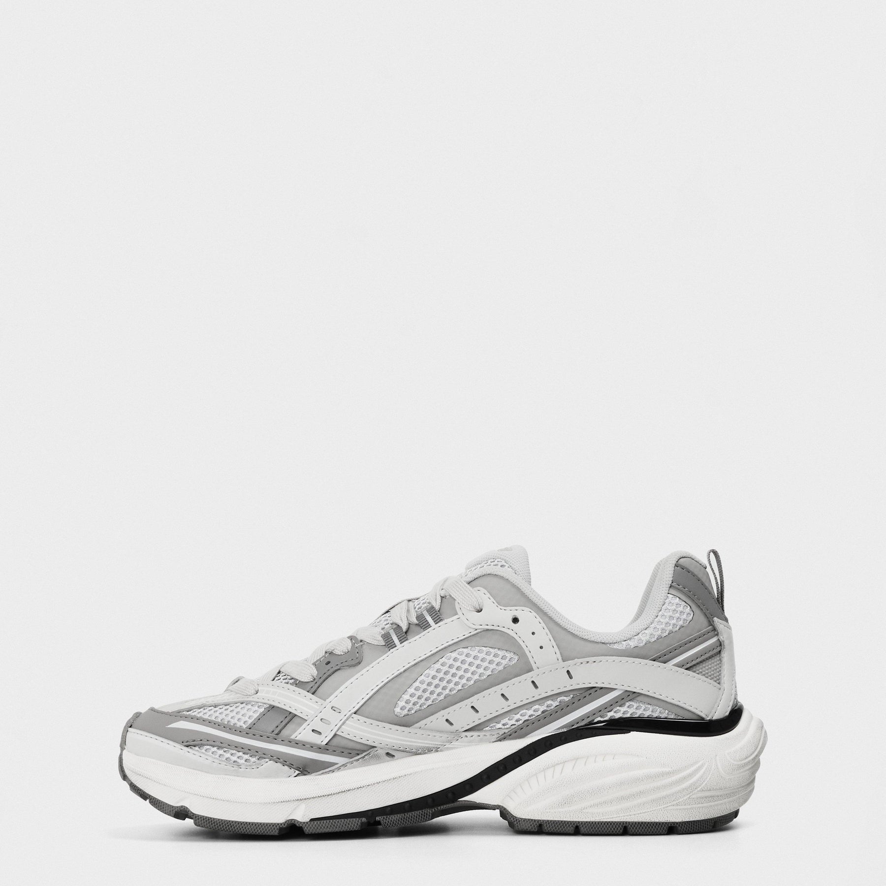 Men's Storm Runners, Glossy Clips, Matte Finish Trainers