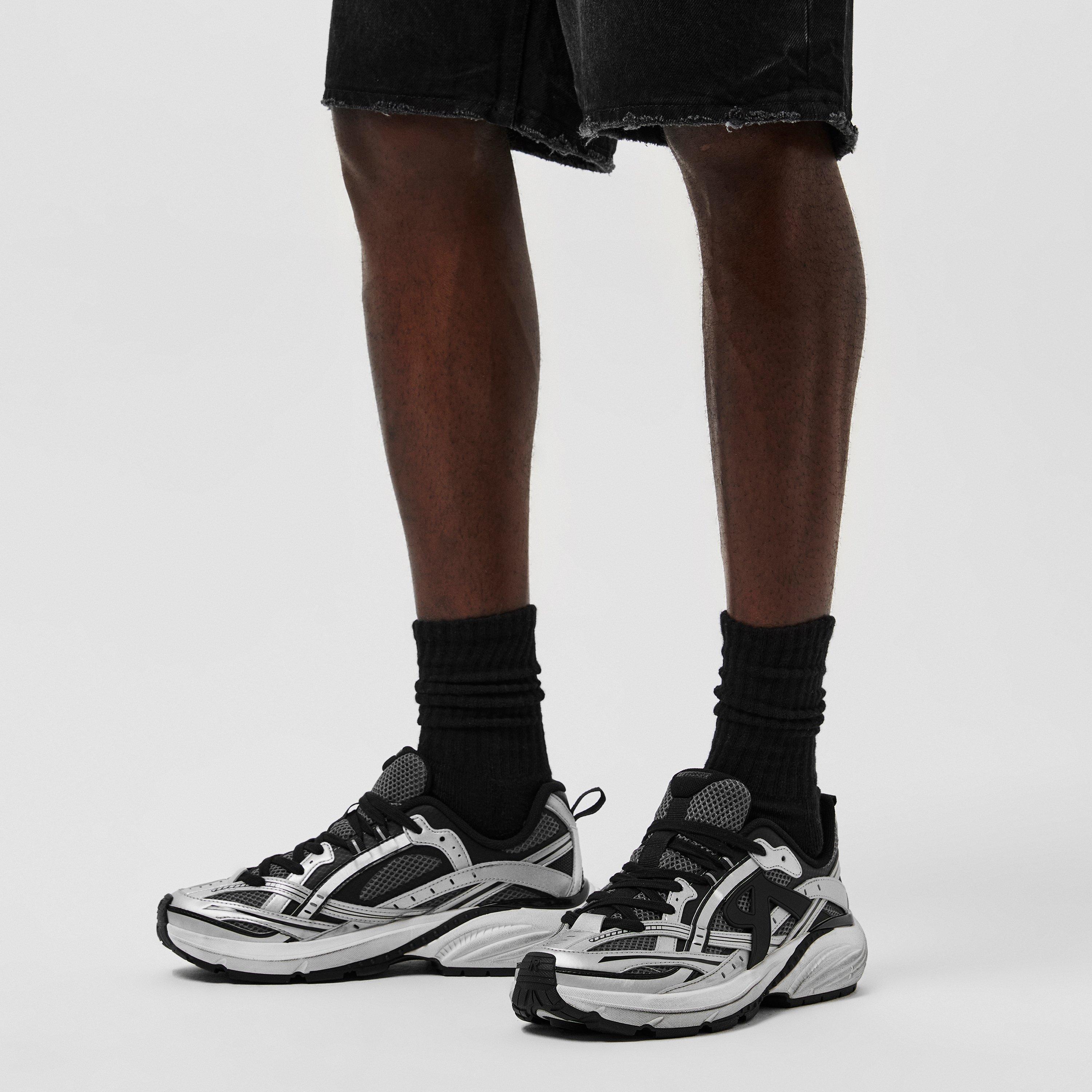 Men's Storm Runners, Glossy Clips, Matte Finish Trainers