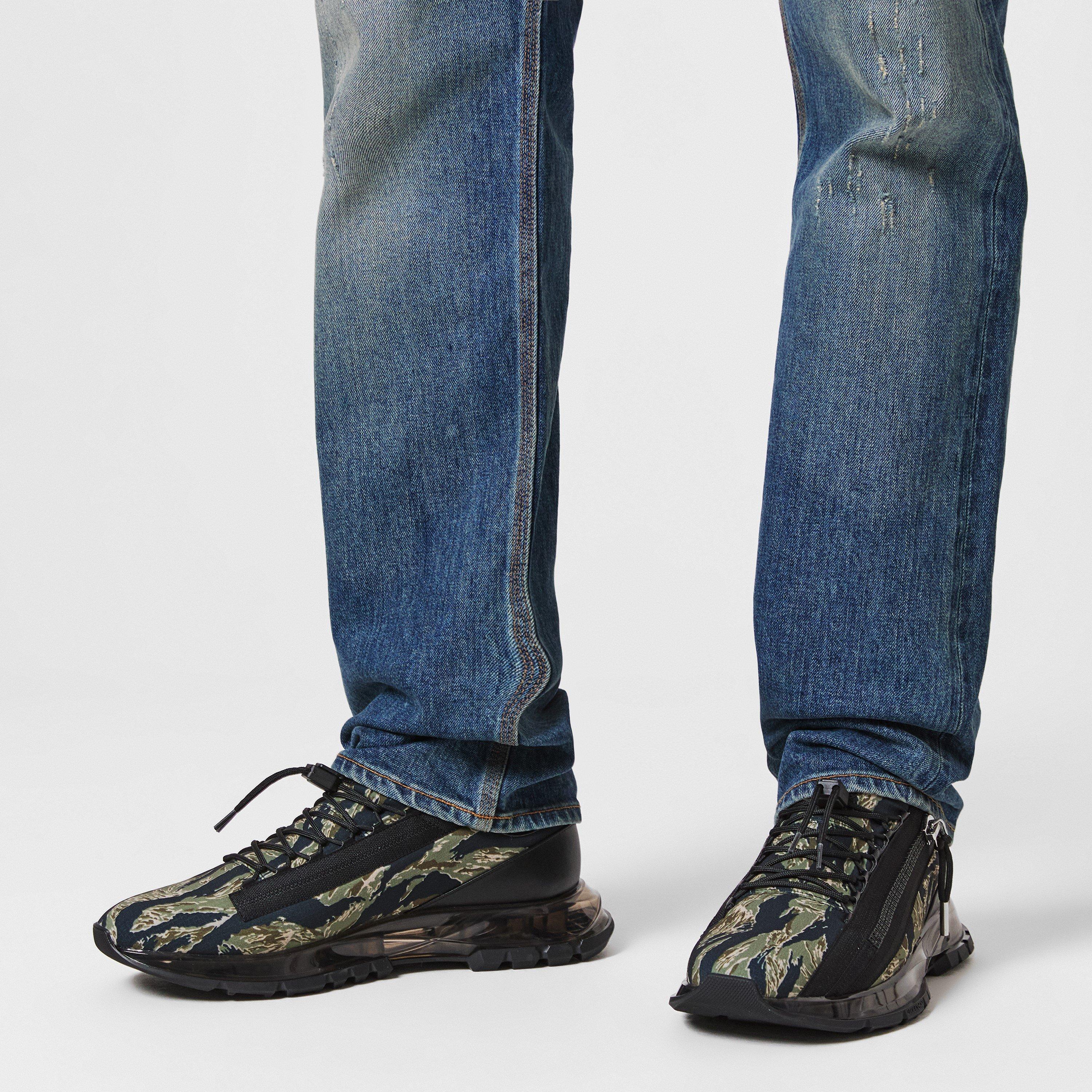 Men's GIV Spectre Zipped Runners