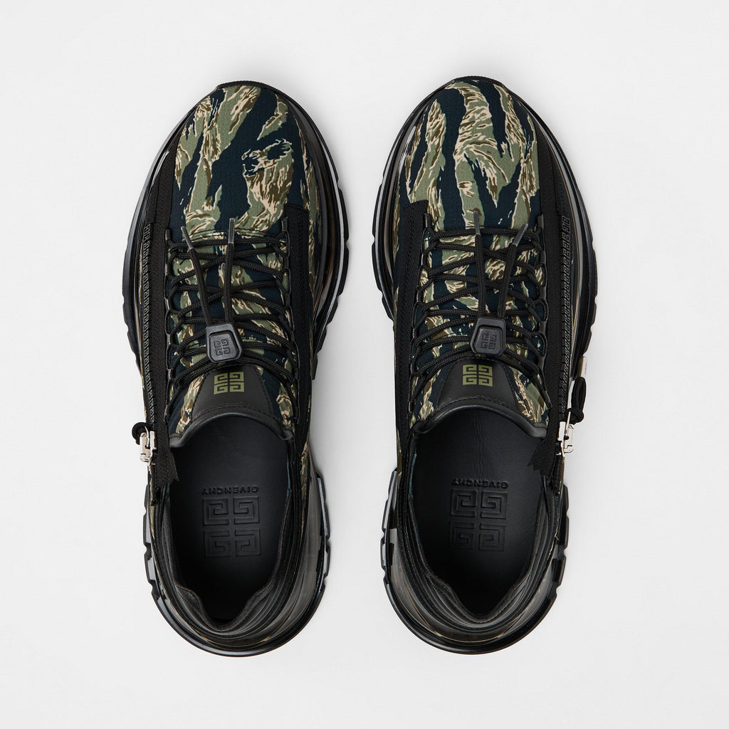 Men's GIV Spectre Zipped Runners