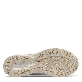 2002R Protection Pack Shoes