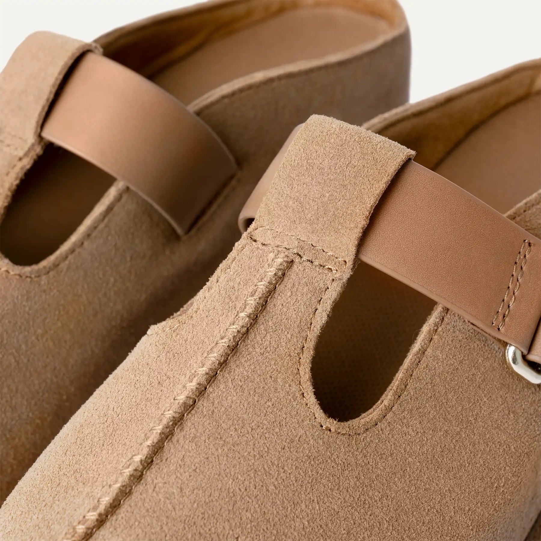 Goldenstar Hi Clog – Elevated Style Meets UGG® Comfort