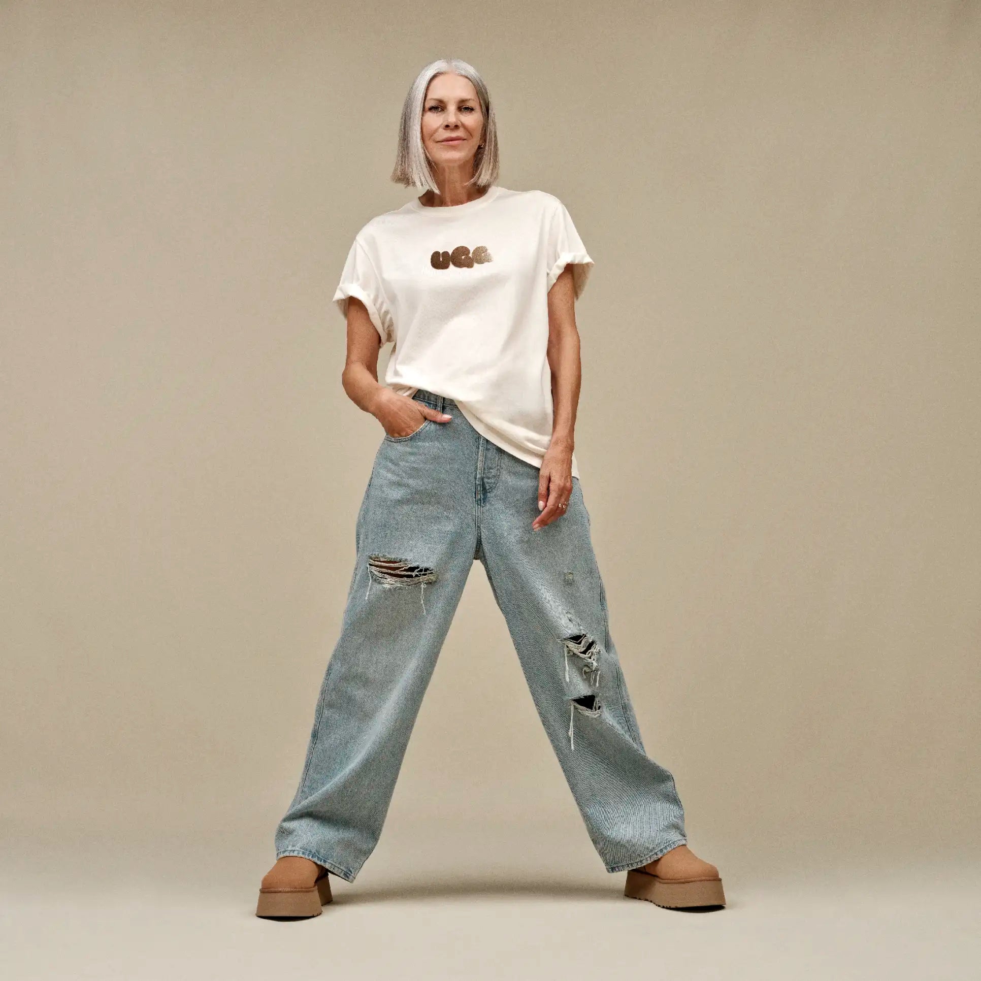 UGG® Classic Mini Dipper Platform Boot – Bold Style Meets Cozy Comfort