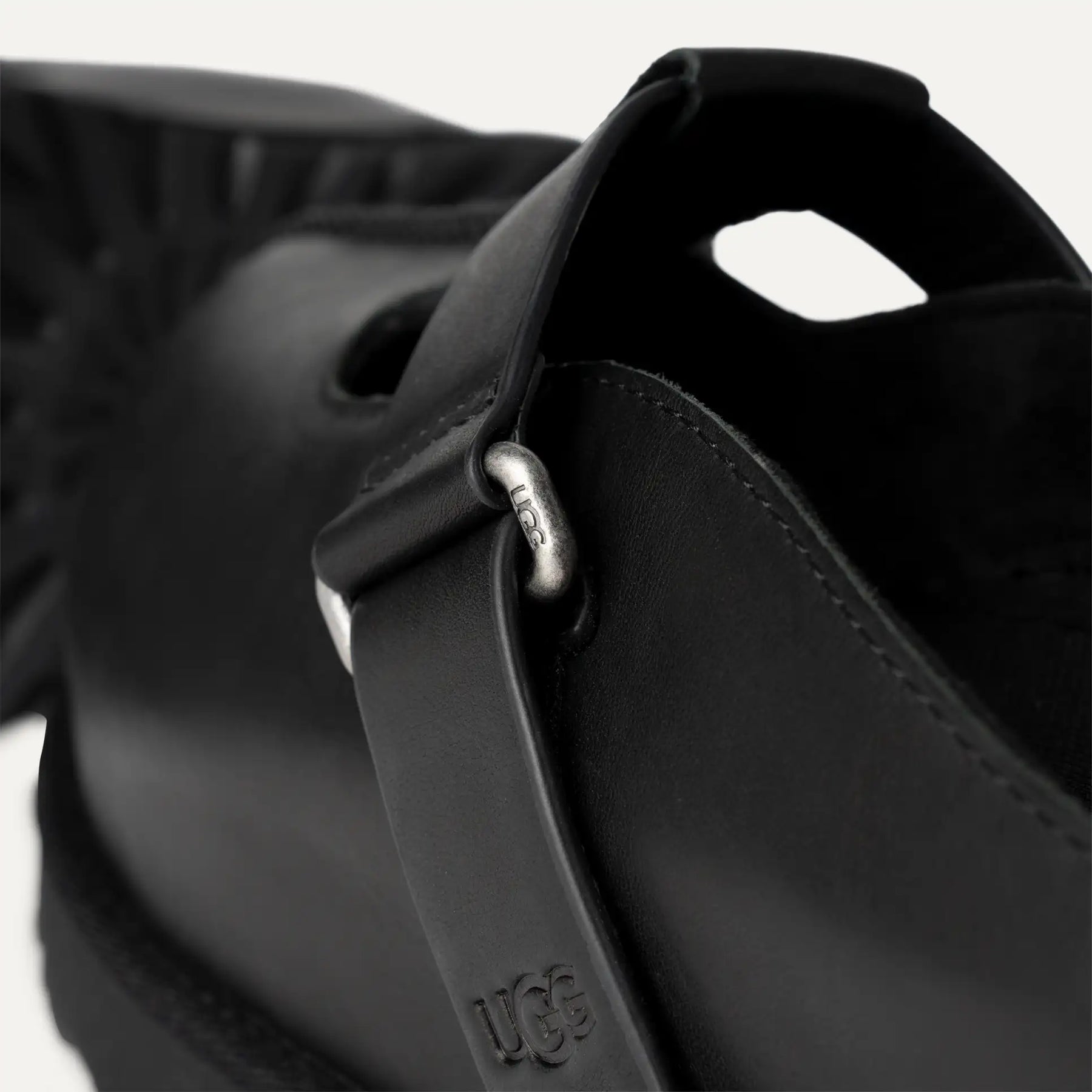 Goldenstar Hi Clog – Elevated Comfort with Bold Leather Style
