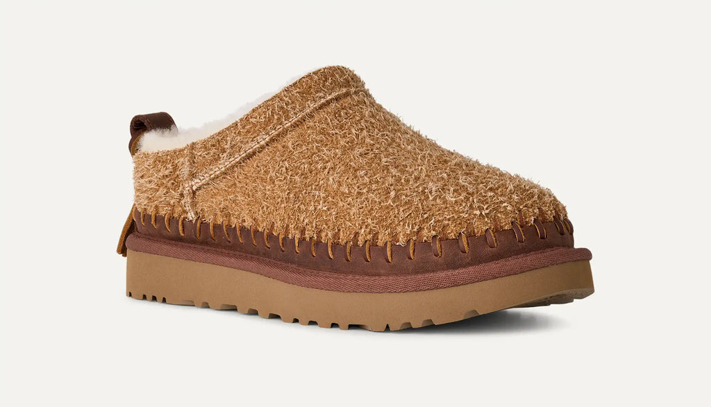 Classic Micro Biarritz – Coastal-Inspired Sheepskin Boot with Tassel Detail