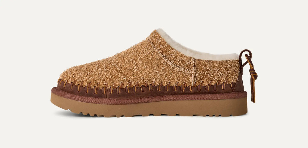 Classic Micro Biarritz – Coastal-Inspired Sheepskin Boot with Tassel Detail