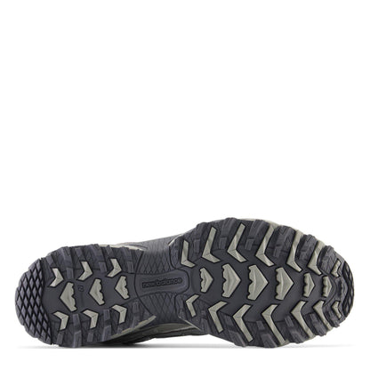 610t Sneakers
