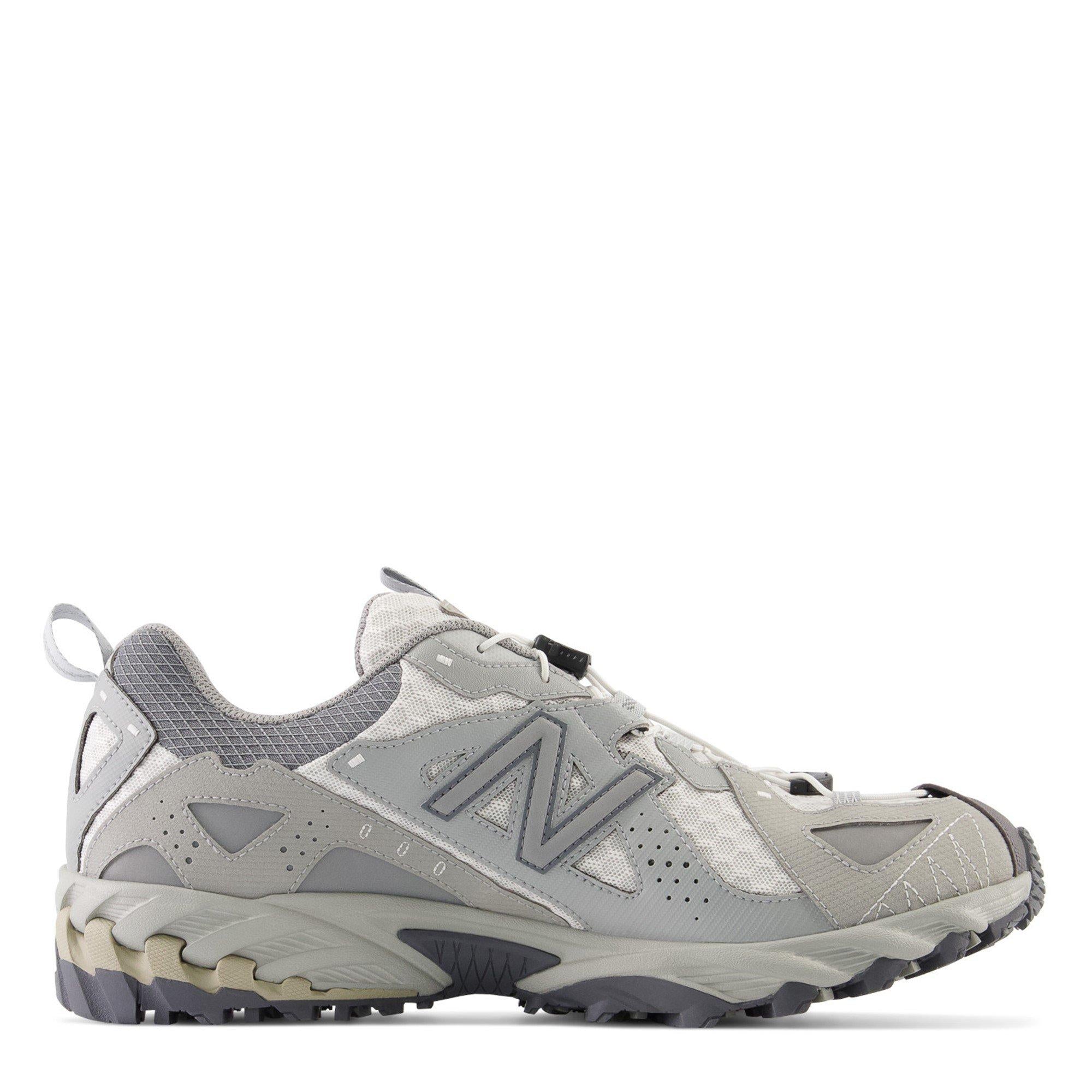 610t Sneakers