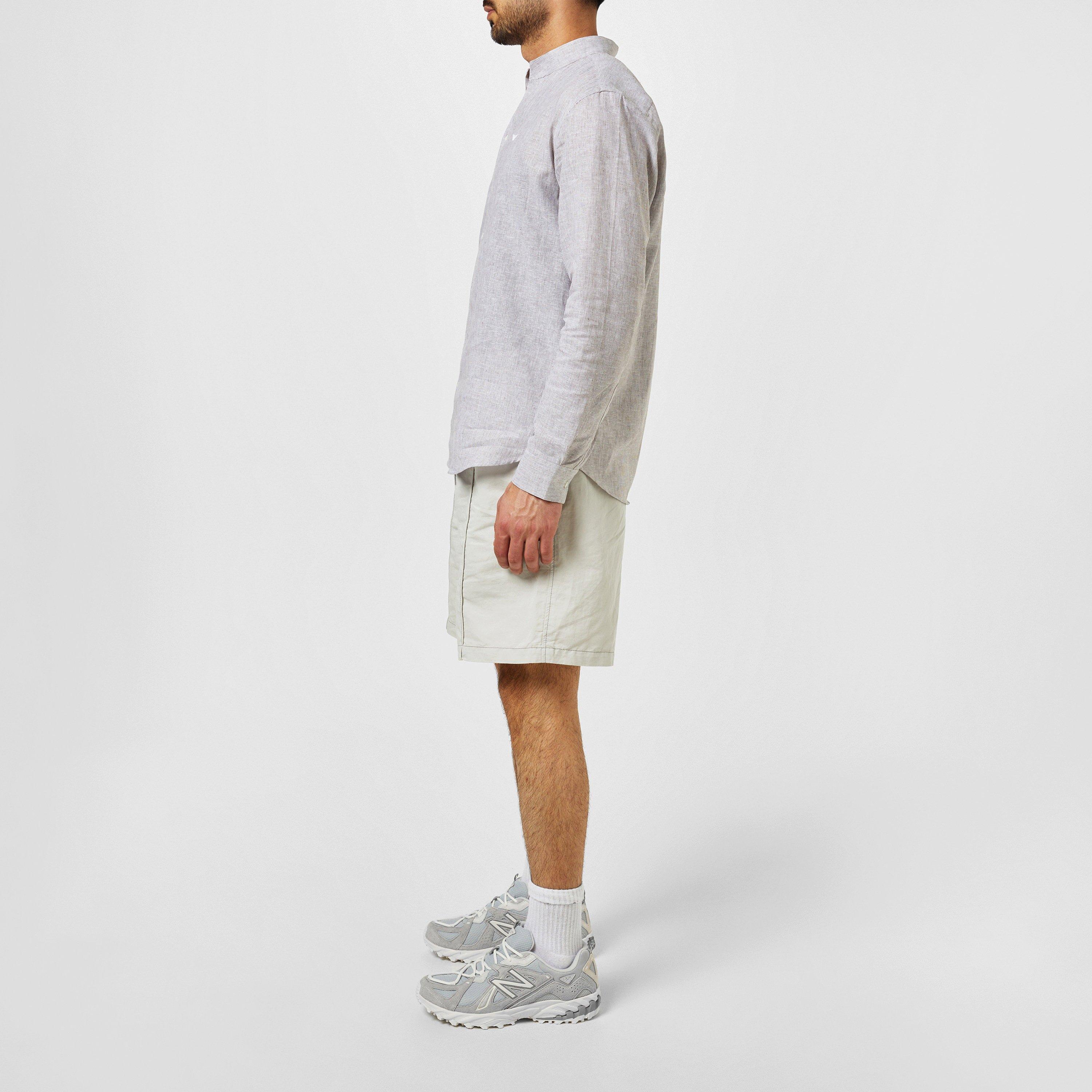 610t Sneakers